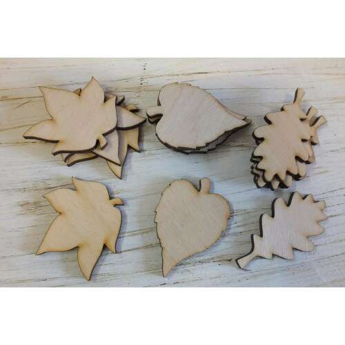 12 darabos fa levél készlet, vegyes formák, 5cm, tökéletes kézműveskedéshez és dekorációhoz