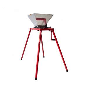 Fruit grinder with metal stand, 7 liters - Wine & brandy brewing