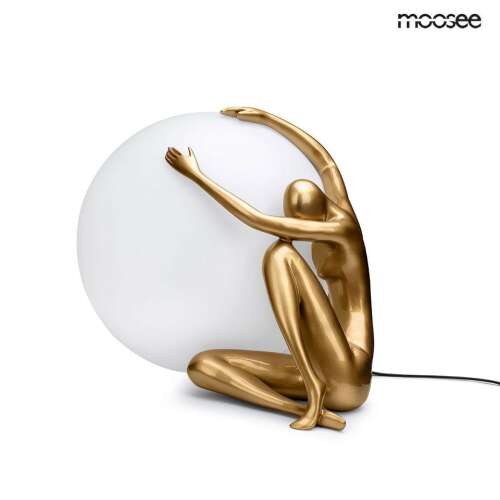 MOOSEE UOMO 50 arany állólámpa, modern design, női alak fehér gömböt tart, arany színben