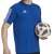 Adidas Tiro 23 Competition férfi póló kék színben, férfi focilabdát tart