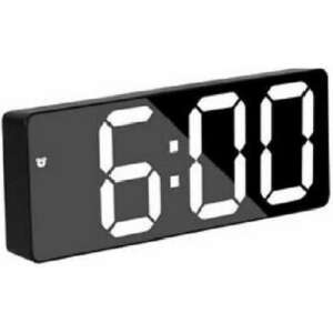 Fekete digitális ébresztőóra fehér LED kijelzővel, amely 6:00-t mutat - Ébresztőóra