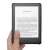 Amazon Kindle 10 2019 K658 6 Zoll E-Book-Reader in der Hand, schwarzes Etui