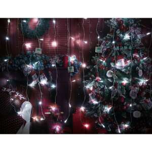 Flippy függöny típusú karácsonyi fényfüzér, 840 LED, hideg fehér, 14m x 1m, 8 fényjáték, távirányítóval, összeköthető, 5m hosszabbító kábellel, átlátszó vezeték, beltéri - Fényfüzér