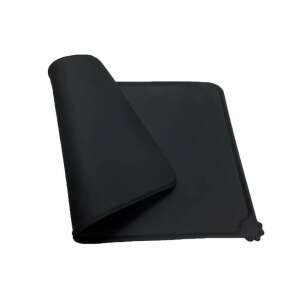 Black silicone pet food and water mat with raised edges, non-slip, Flippy brand - Pet Feeding and Water Bowl