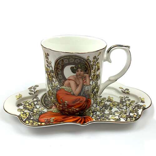 Mucha porcelán bögre alátéttel, rajta egy piros ruhás nővel, Topáz mintával
