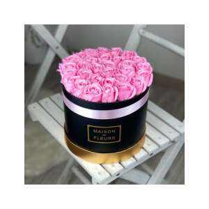 Rózsa-box Henger alakú 30 szál fekete-pink 39212472 Ajándék ötletek Valentin-napra