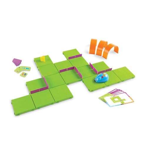 STEM Learning Resources Code & Go Robot Mouse Activity Set, labirynt z robotem myszą, kartami kodowania i elementami labiryntu