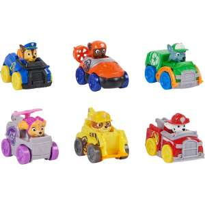Zestaw samochodów zabawek Paw Patrol Pup Squad Racers, w skład którego wchodzą Chase, Marshall, Skye, Rubble, Rocky i Zuma w swoich charakterystycznych pojazdach - Samochód i pojazd