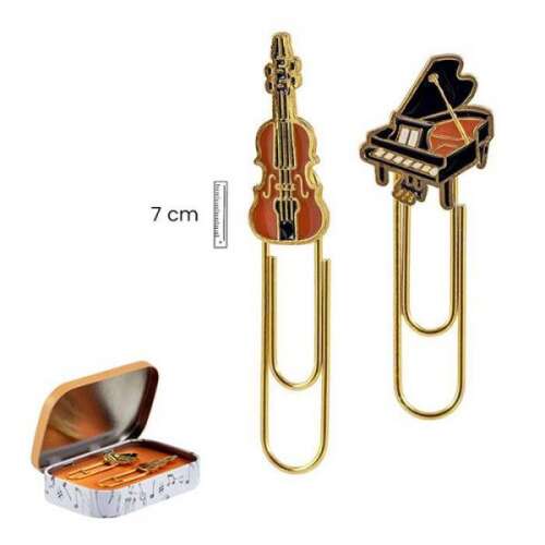 2 darabos arany fém hegedű és zongora formájú gémkapocs szett, 7 cm hosszú, zenei jegyekkel díszített fémdobozban