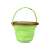 Zielony składany kubełek silikonowy z brązowym uchwytem, wzór kiwi