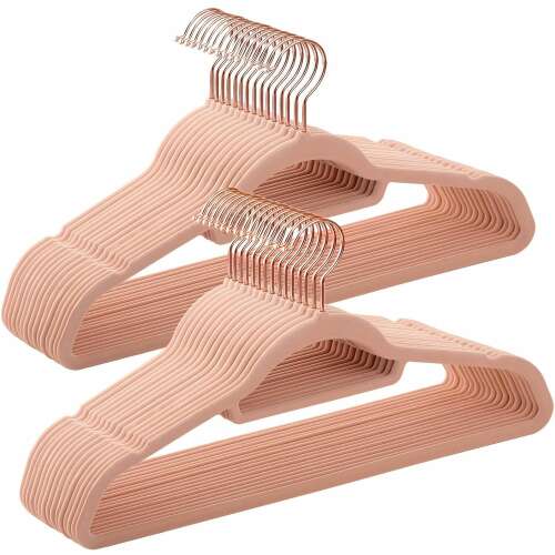 Комплект от 30 кадифени закачалки SONGMICS в светло розово с розово златисти куки