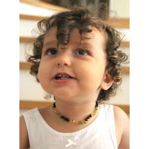 BabyJem Amber baba nyaklánc (szín: szivárvány)