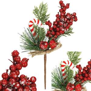 Karácsonyi díszek kollázsa vörös bogyókkal, fenyő tűkkel és cukorkákkal fehér alapon - Nonbrand Karácsonyi dekoráció