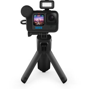 Elölnézet a GoPro HERO12 Creator Edition-ről tartozékokkal - Akciókamera