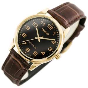 Schräge Ansicht der Casio MTP-V001GL-1B Herrenuhr in Gold mit braunem Lederarmband - Casio