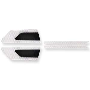 Set 2 Stickere Reflectorizante AUTO, Montaj Rapid, Autocolant Universal, 30 x 5 cm, Alb-Argintiu, EALMEU 110405802 - Abțibilduri auto.