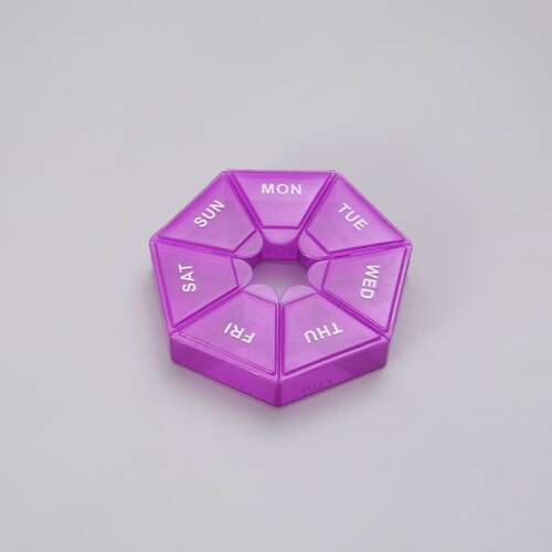 Lila Flippy Pillendose mit 7 Fächern für tägliche Medikamente, mit Wochentagen