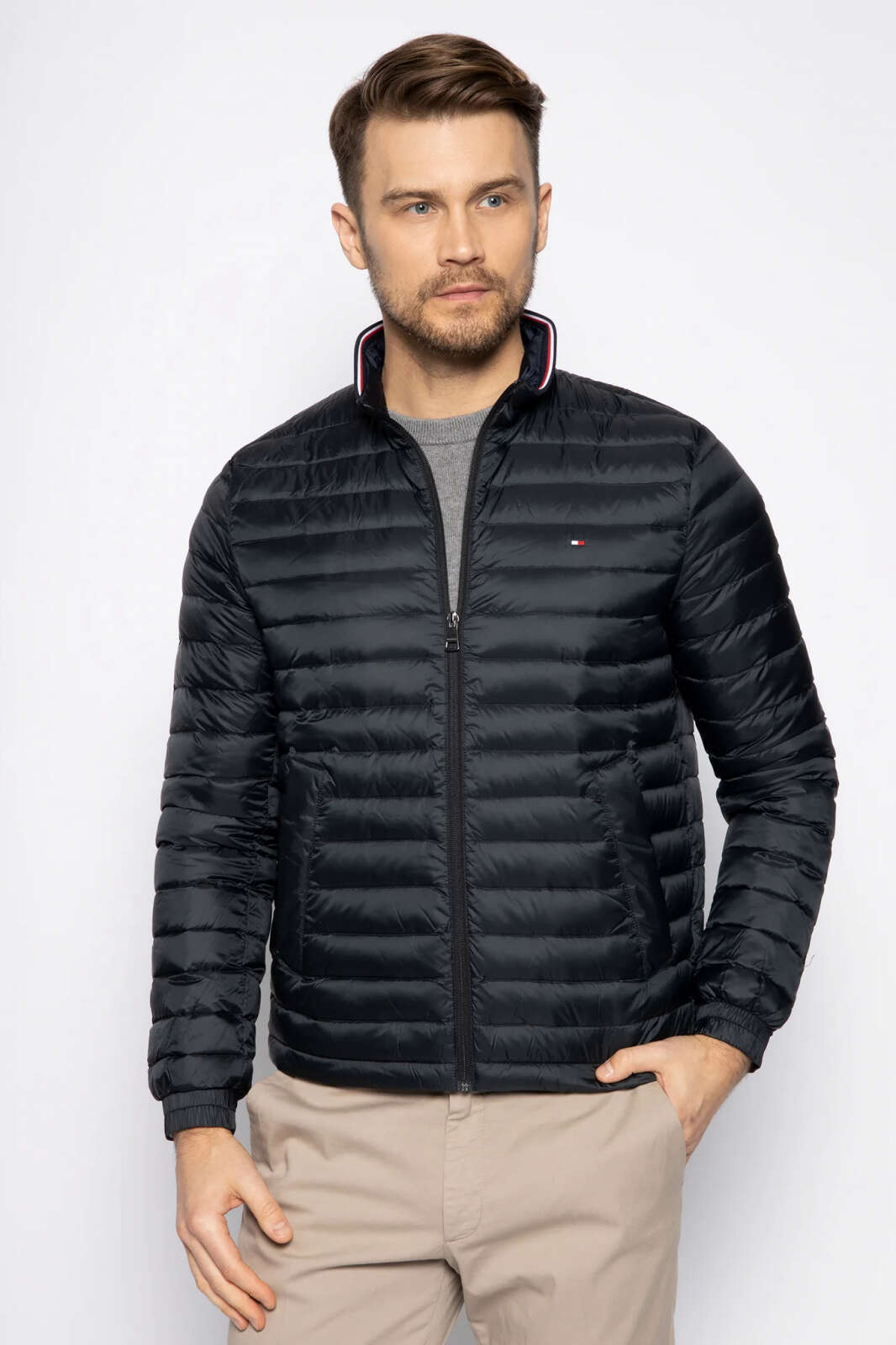 Geaca Tommy Hilfiger din puf Core Circular MW0MW12720 2XL INTL Negru