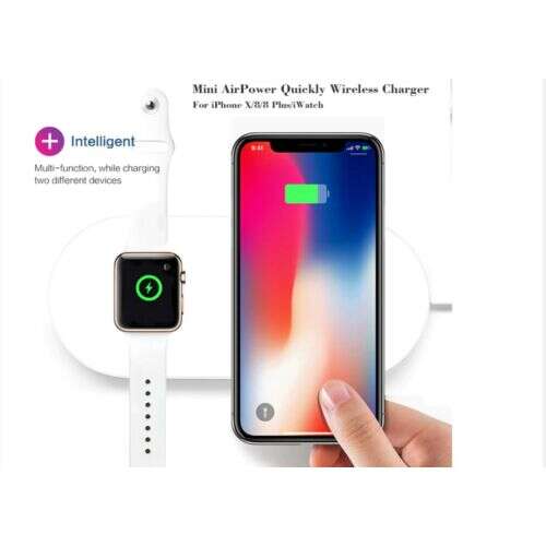 Mini AirPower vezeték nélküli töltő, amely egy Apple Watch-ot és egy iPhone X-et tölt