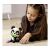 Copil jucându-se cu Pamper Petz Panda cu accesorii - Jucărie interactivă de pluș de la Simba Toys