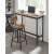 Индустриален бар стол VASAGLE с рустикална кафява седалка на висока маса.