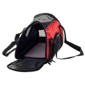 Červený prepravný box pre domáce zvieratá s čiernym vzorom sŕdc, otvorený pohľad - Chov zvierat