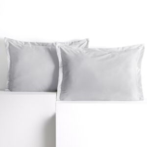 AmeliaHome Velvet white cushion covers on white background - Interior design