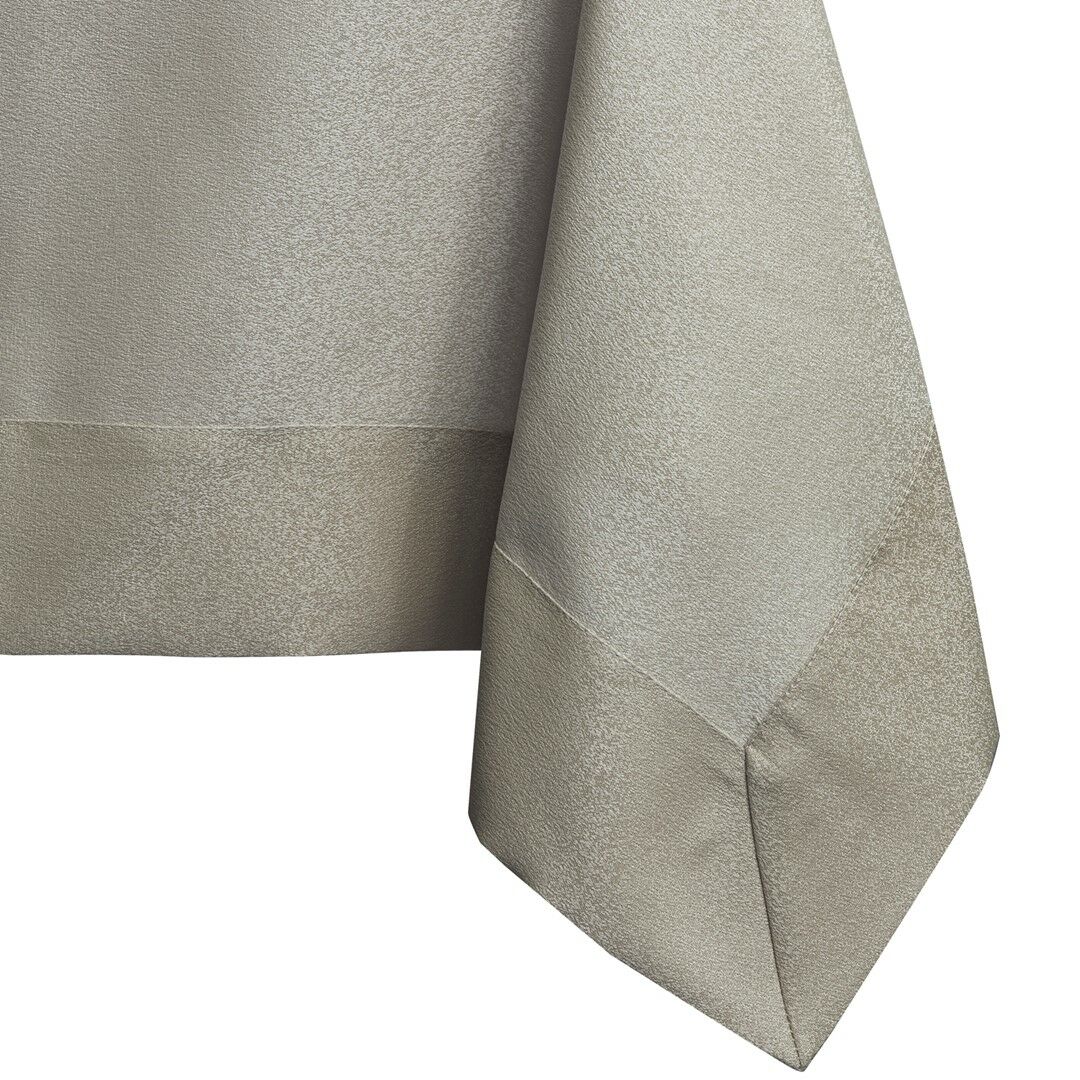 Asztalterítő Empire cappucino sima klasszikus 120x120 AmeliaHome