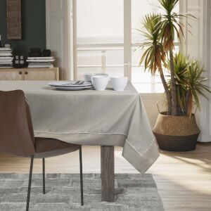 AmeliaHome Empire cappuccino tablecloth on dining table setting - Tablecloth