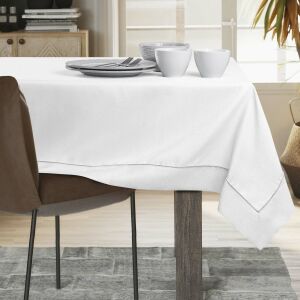 AmeliaHome Empire white tablecloth on dining table setting - Interior design