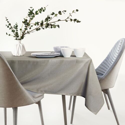 AmeliaHome Empire cappuccino tablecloth on dining table