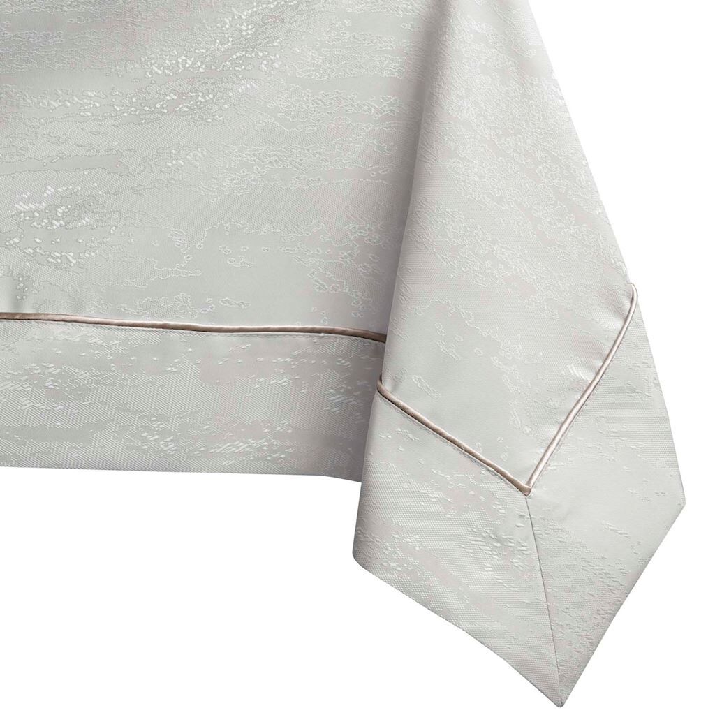 Asztalterítő Vesta krémű dombornyomott modern 140x180 AmeliaHome