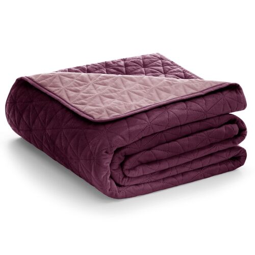 Folded AmeliaHome Laila burgundy velvet bedspread