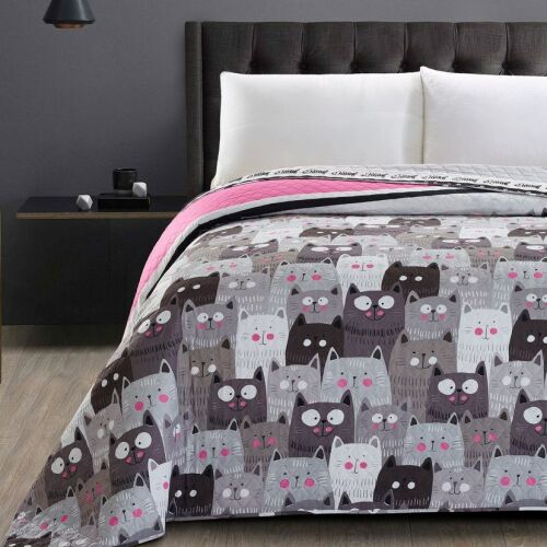 DecoKing CATS INVASION gray bedspread with cat pattern on a bed