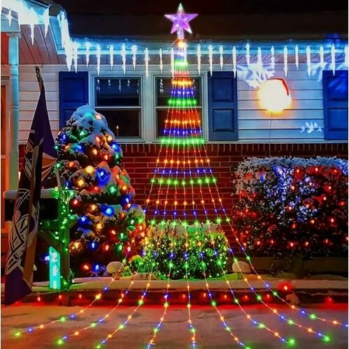 Karácsonyi LED Vízesés Fényfüzér csillaggal díszítve egy házat karácsonyra