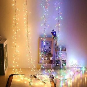 LED Fairy String Lights, използвани като коледна украса в стая - Lightshine
