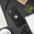 Forcell Soft Fekete iPhone 16 Pro Tok az Asztalon