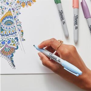 Sharpie Fine Point pasztellkék marker használata színezéshez - Marker