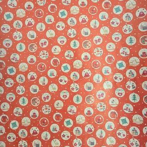 Kraftpapier zum Verpacken von Geschenken, rote Dekoration mit verschiedenen Weihnachtsdetails, in Kreisen, 200x70 cm