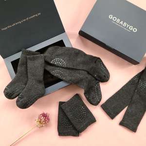 Tappancsos ajándék csomag 4db-os: Leggings harisnya térdtappancs zokni) 30263528