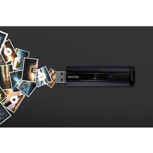 SanDisk Extreme PRO 1TB USB flash meghajtó szétszórt fényképekkel - SanDisk
