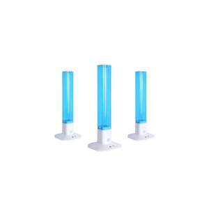 Trzy lampy UV-C/ozonowe OT-UVC-17 na białym tle - Lampa dezynfekująca