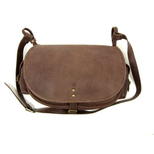 Cezar M6D-2 barna bőr vadásztáska