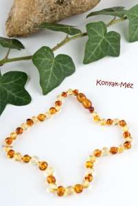 "Konyak-Méz" borostyánlánc szabálytalanul kerek szemekkel 30304670