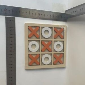 Montessori Tic Tac Toe játék, Flippy, oktató, interaktív, fa, X és O, 9 db, 14,3x14,3 cm, narancssárga fehér
