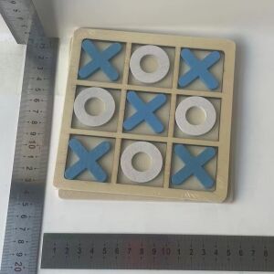 Montessori Tic Tac Toe játék, Flippy, Oktatási, Interaktív, Fa, X és O, 9 db, 14,3x14,3 cm, kék fehér