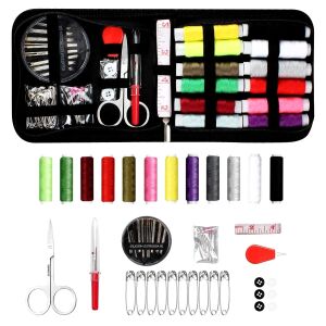 Komplett varrókészlet fekete tokban, 14x19x3cm, színes cérnákkal és tűkkel
