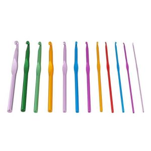 Horgoló készlet 12 db.