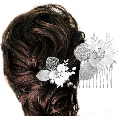 Elegáns esküvői fésű ezüst elemekkel, gyöngyökkel és virággal, 8x8 cm 114218588