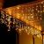 Fényfüggöny 500 LED warmweiße Lichterkette zur Dekoration eines Daches
